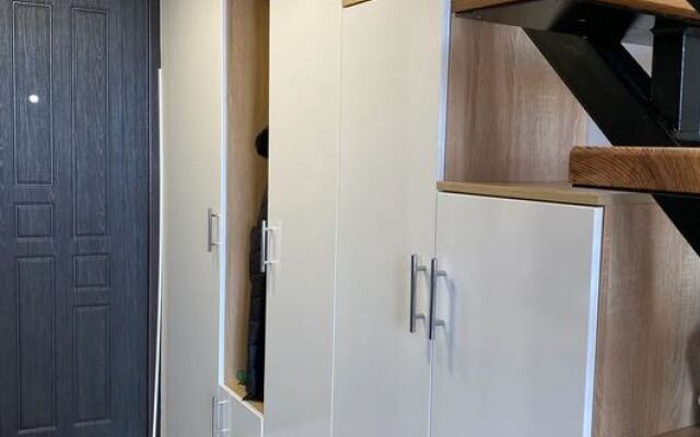 146/Two-level studio in loft style