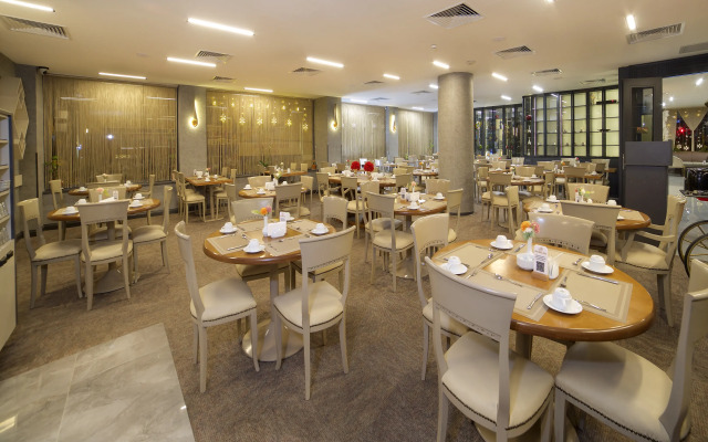 Bulvar Palas Old City Hotel