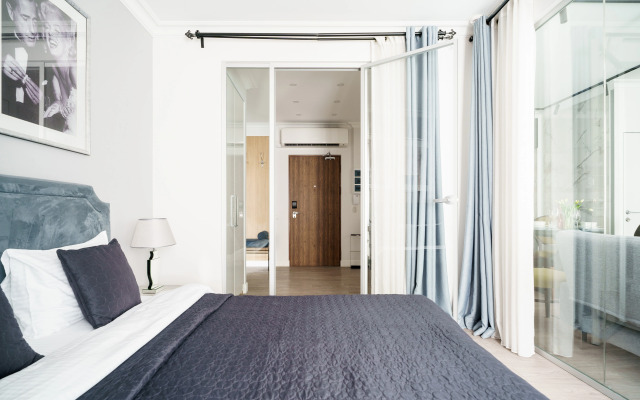 Roskoshnye Dvukhkomnatnye U Moskovskogo Vokzala Apartments