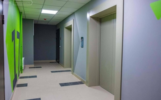 Lyuks V Dzhet Flat