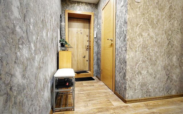 Uyutnaya Guru vozle Dendrariya Flat