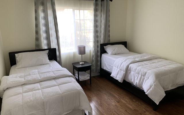Barton Bungalows Apart-hotel