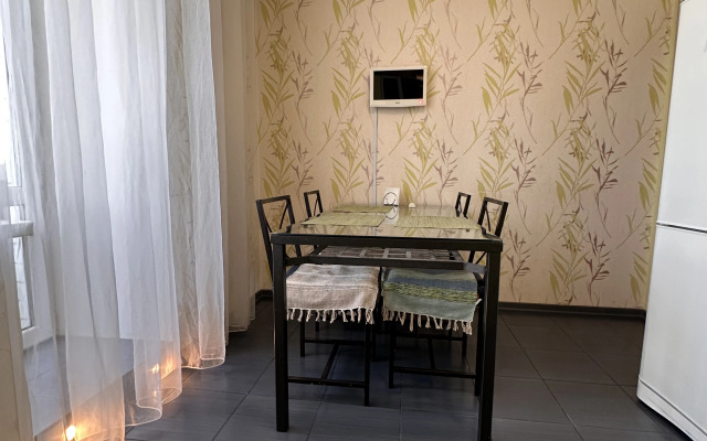 Odnokomnatnaya Ryadom S Akvaparkom Flat