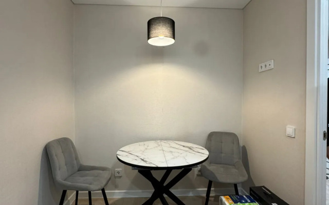 Квартира Гатауллина 5 - Современная Двухкомнатная Квартира на 5 Гостей