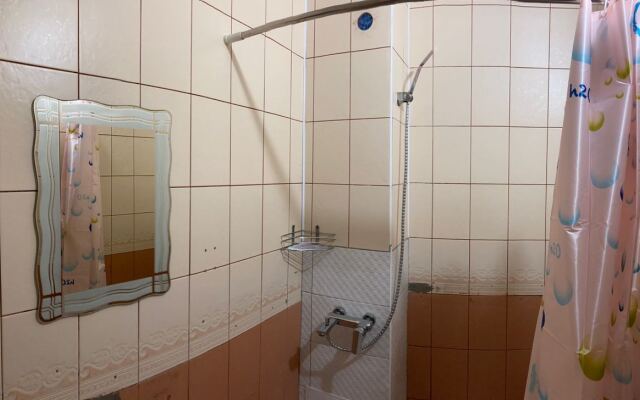 Мини-Отель Тополя