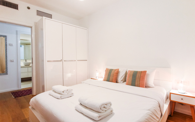 Luxury Condo & Spectacular View by FeelHome Apartments