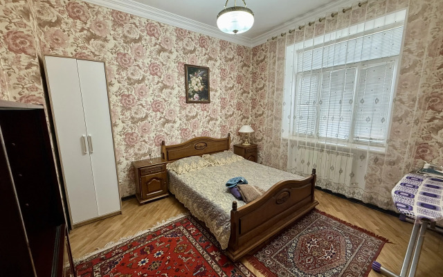 Trekhetazhniy Tur House V Kaspiyske Private house