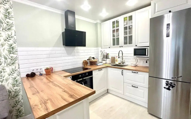 Квартира Просторная трехкомнатная недалеко от центра Уфы