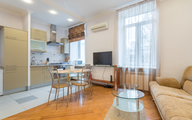 Апартаменты на Прямом переулке 5/1