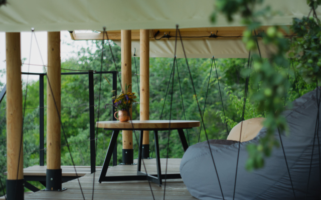 Solnechnosele Glamping