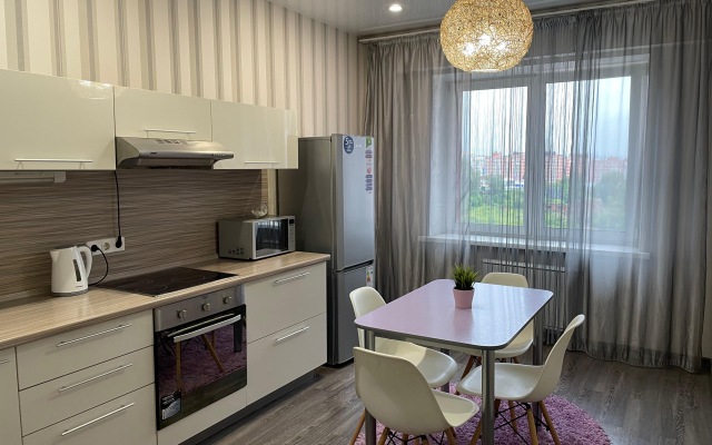 Квартира Апартаменты на Берегу Ангары