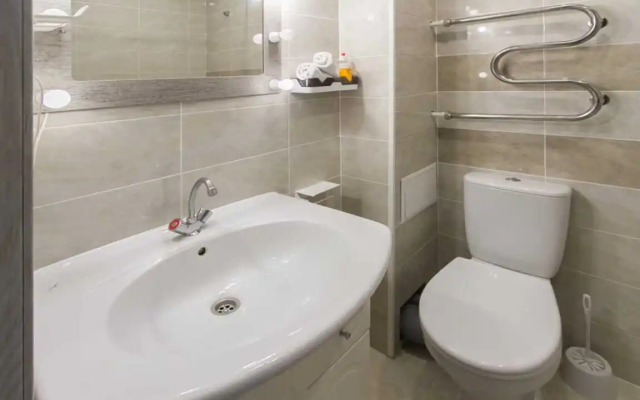 Апартаменты на Ростовской 100б (1)