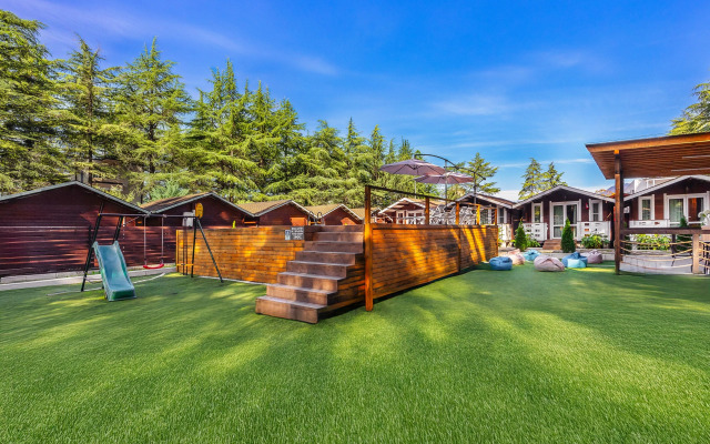 Hotel Eco House Pitiunt Resort