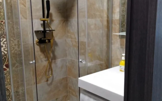 Квартира в cамoм центрe гoродa Артeмa