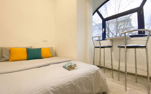 Happiness Live in the center of Sevastopol Apartment