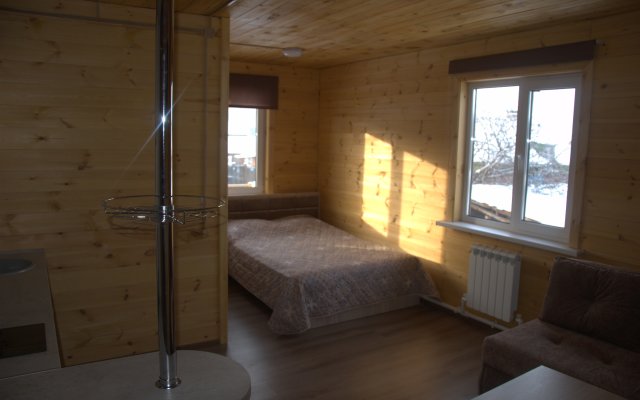 SEMEJNYiJ Guest House