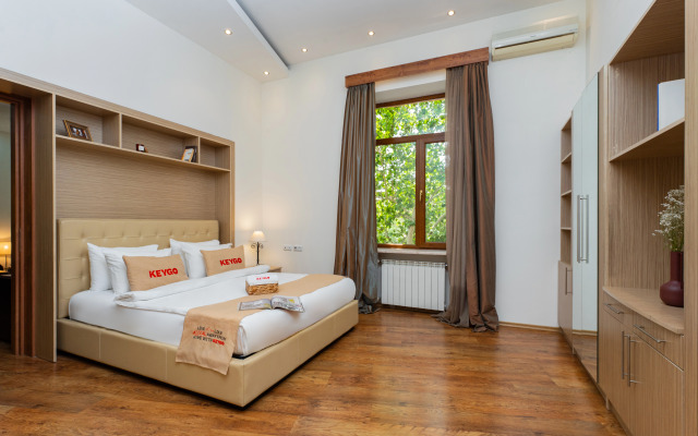 KeyGo #0159, 1 Bedroom, Balcony ,City Center Apartments