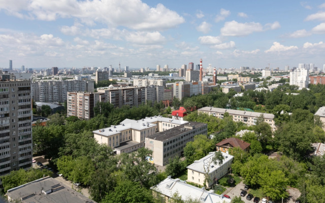Etazhidejli na Studencheskoj s balkonom Studio