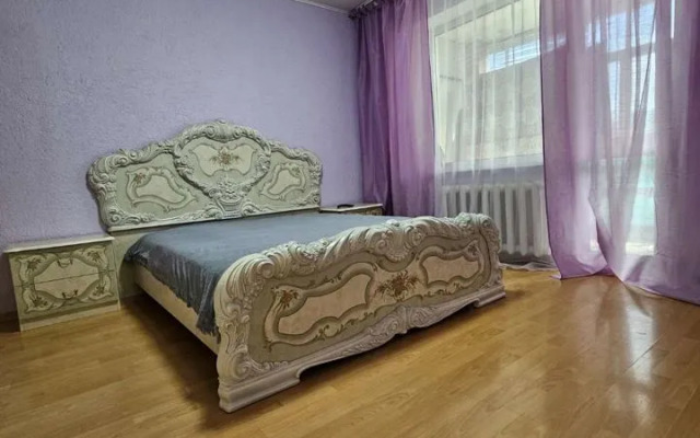 Квартира на Октябрьская 50