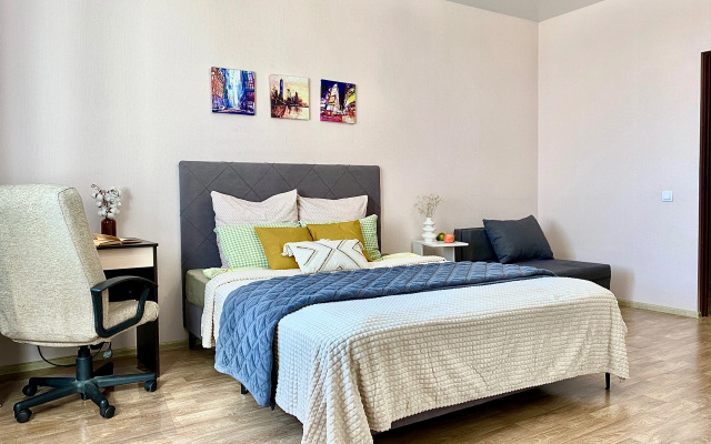Na Reshetnikova 24 Flat