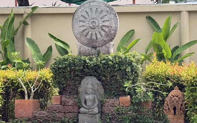 Soi Baan Song Thai Villa