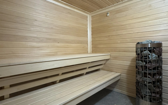 S Dizaynerskim Remontom Villa