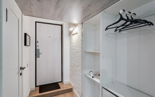 Dvukhurovnevy Lyuks S Vidom Na Gorod Na Vladykino Apartments