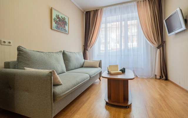 Apartamenty Petrovskie na per. Necevskij 21/1
