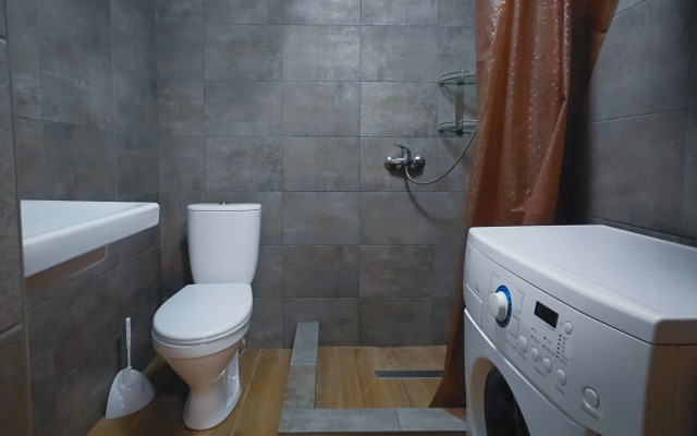 Dvukhkomnatnaya S Otdelnym Vkhodom Flat