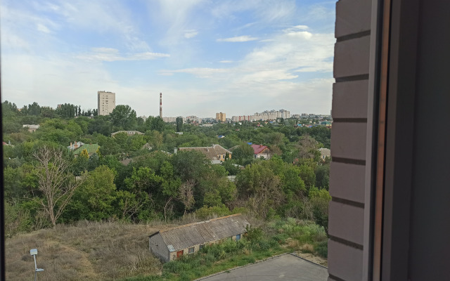 Квартира с видом на пойму реки Царица