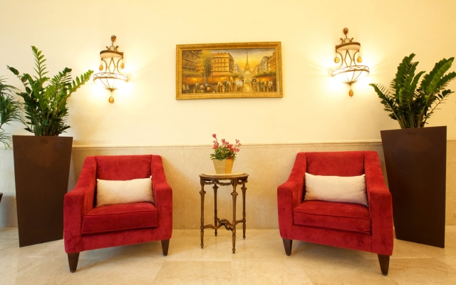 Lujain Hotel Suites