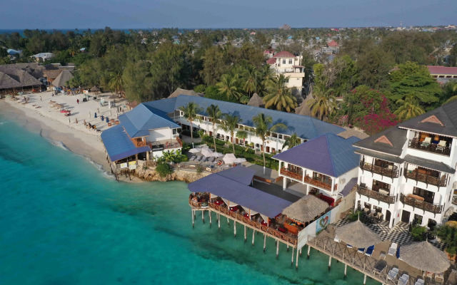 Zenobia Beach Resort Hotel