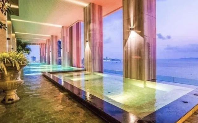 Riviera Wongamat Beach Apartments