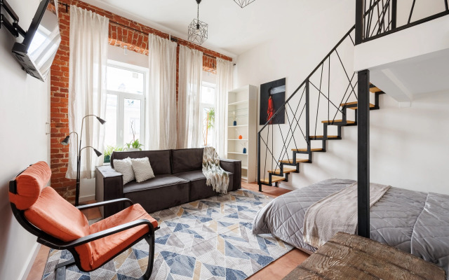 Апартаменты с Видом на Канал Грибоедова