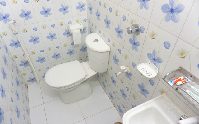 White House International Residential Hotel