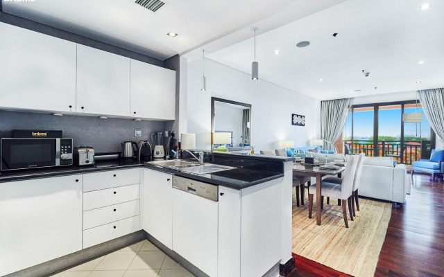 Resort And Beach Access Anantara 327 Apartments