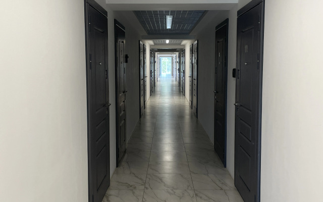 V Tsentre so Svoey Parkovkoy v 10 Minutah do Mamayev Kurgan Apartments