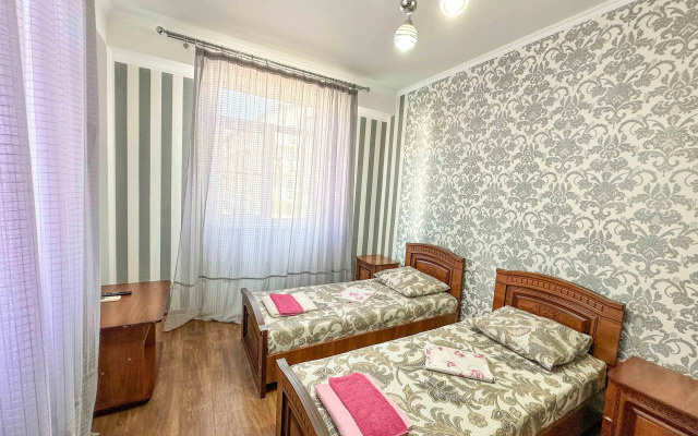 Апартаменты Адлер Чкалова Улица д 71  №10 Альфагид