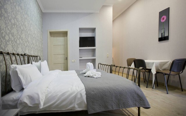 Metekhi Corner Apartments
