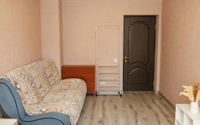 Na Naberezhnoy Flat
