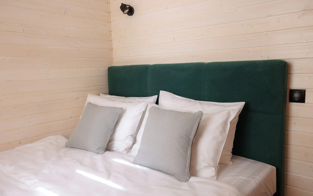 Baltiyskie Kholmy Glamping