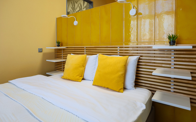 R Line Apartments
