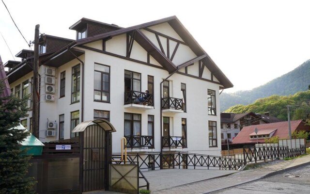 Апартаменты Red Apartments Плотинная Макинли