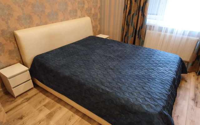 Dvukhkomnatnaya na Moskovskoy ulitse 68 Flat