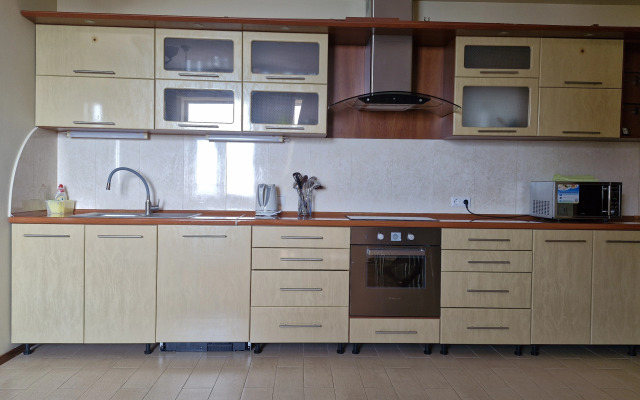 Atlant Alushta 2 Flat