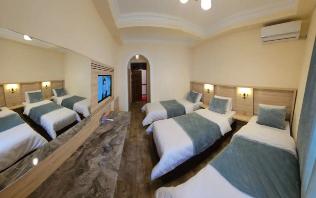 Old City Ganja Hotel