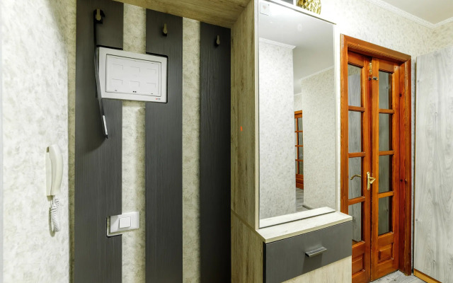 Prezenthaus V Tsentre U Naberezhnoy Flat
