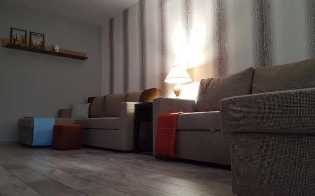 2h Komnatnaya Kvartira S Izolirovannyimi Komnatami Apartaments