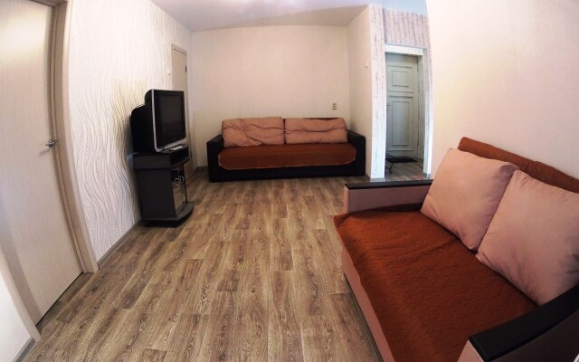 On Day Na Blyuhera 16 Apartments
