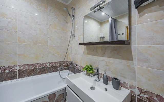 Na ul.Rodionova d.165 k.9 Sova-Dom Flat